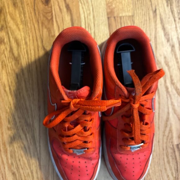 Nike Air Force 1 Low Orange Sneakers size10  dv 0788-600 main image 7